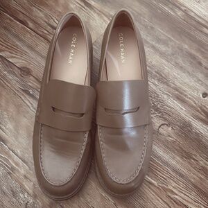 🆕 COLE HAAN Camea Lug Leather Loafer- Irish Coffee / Mushroom Size 10